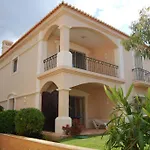Üdülőközpont Pestana Golfe - Al 4*